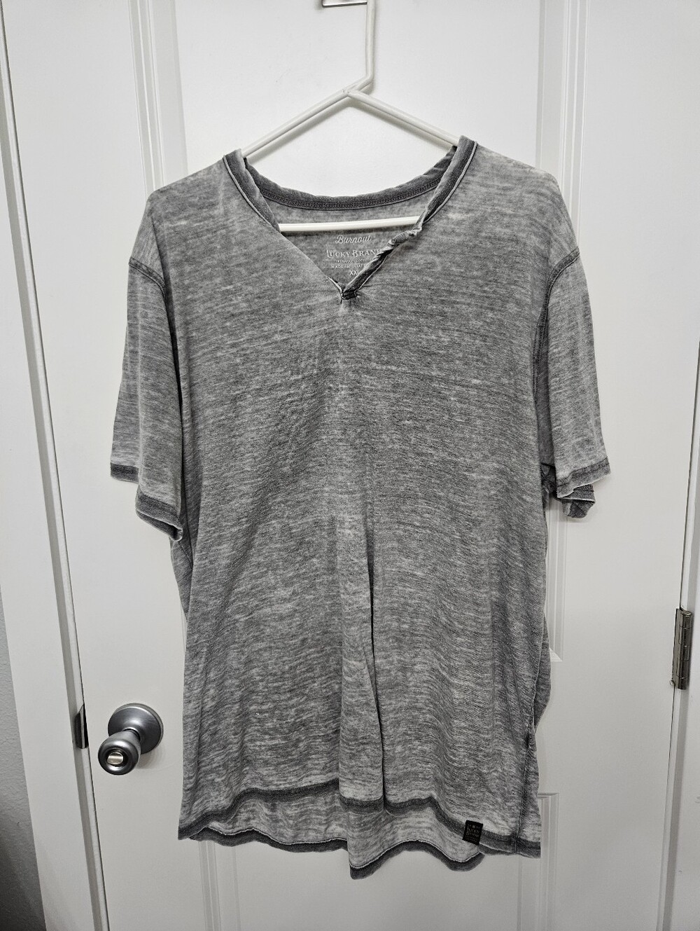 Lucky Brand Burnout Gray V-Neck Tee XXL